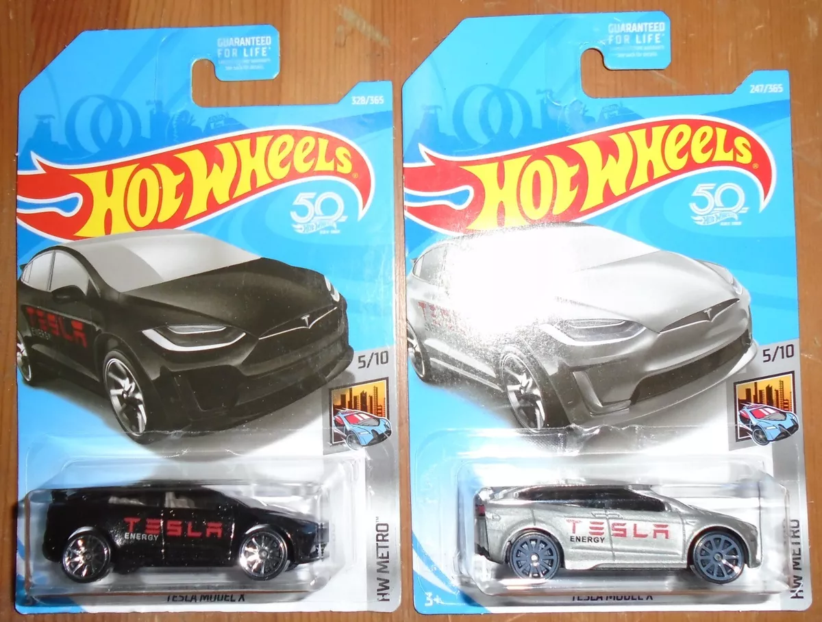 Hot wheels best sale tesla 2018