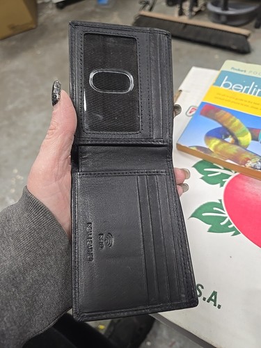 Black Wise Owl Leather Wallet - Picture 5 of 8