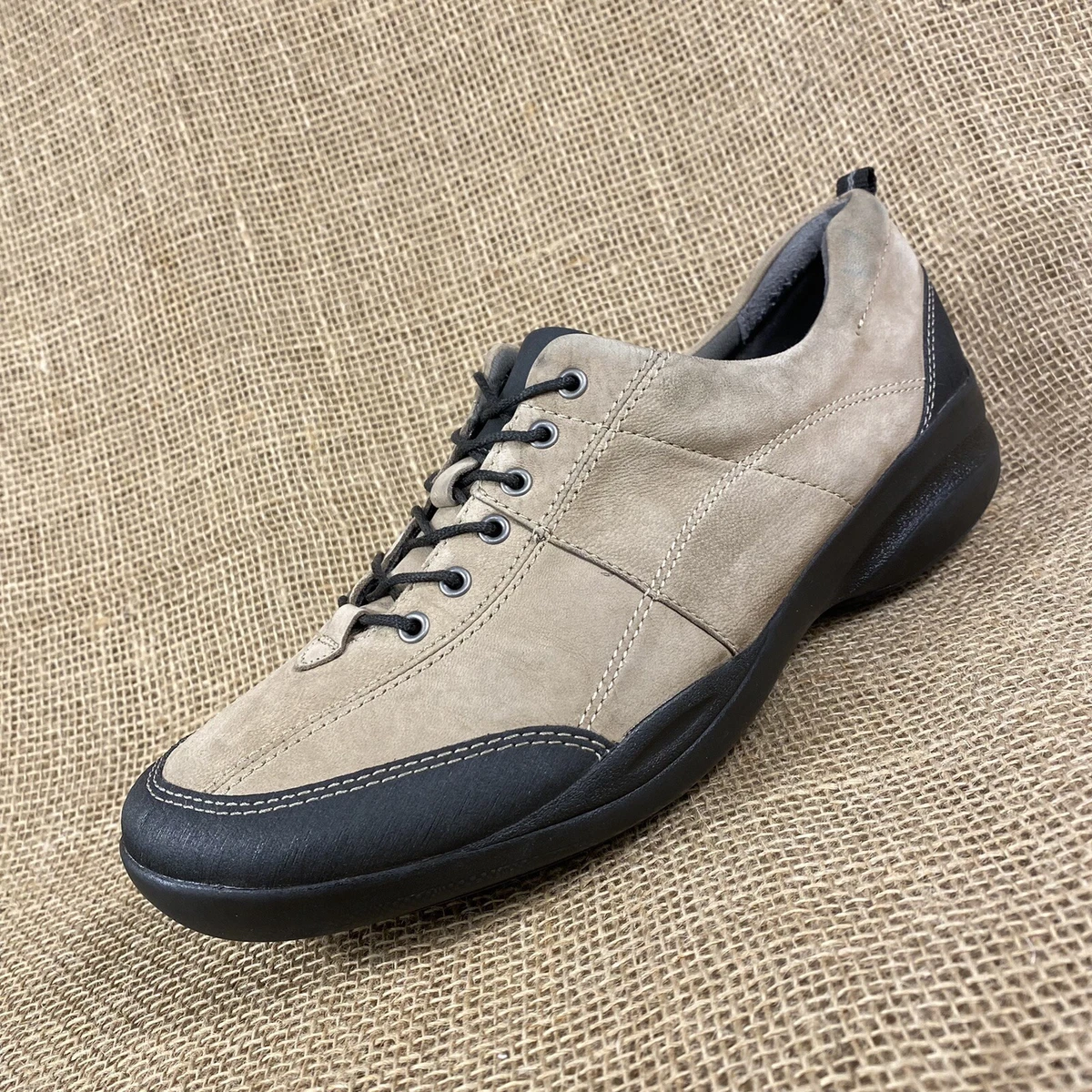 Clarks shoes near my location sale