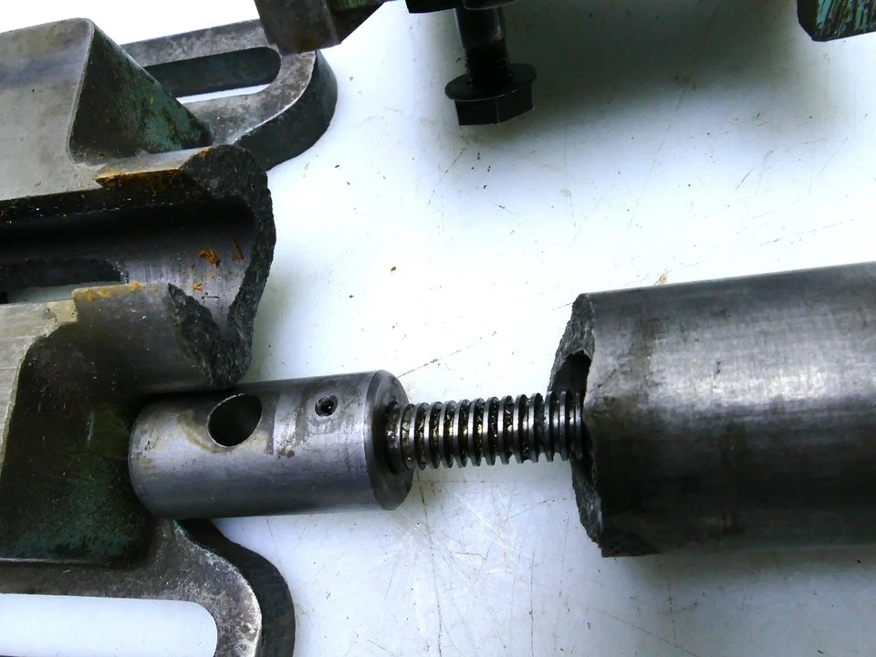 Maschinenschraubstock, Ersatzteile, Werkstatt Zubehör I957 - Bild 3 von 4