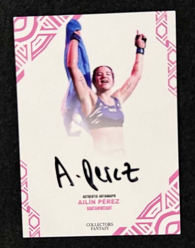 Ailin Perez Pink On Card Auto 🔥 2026 Collectors Fantasy UFC