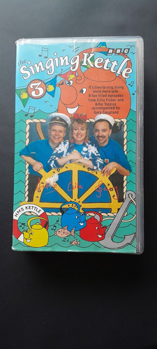 The Singing Kettle 3 VHS