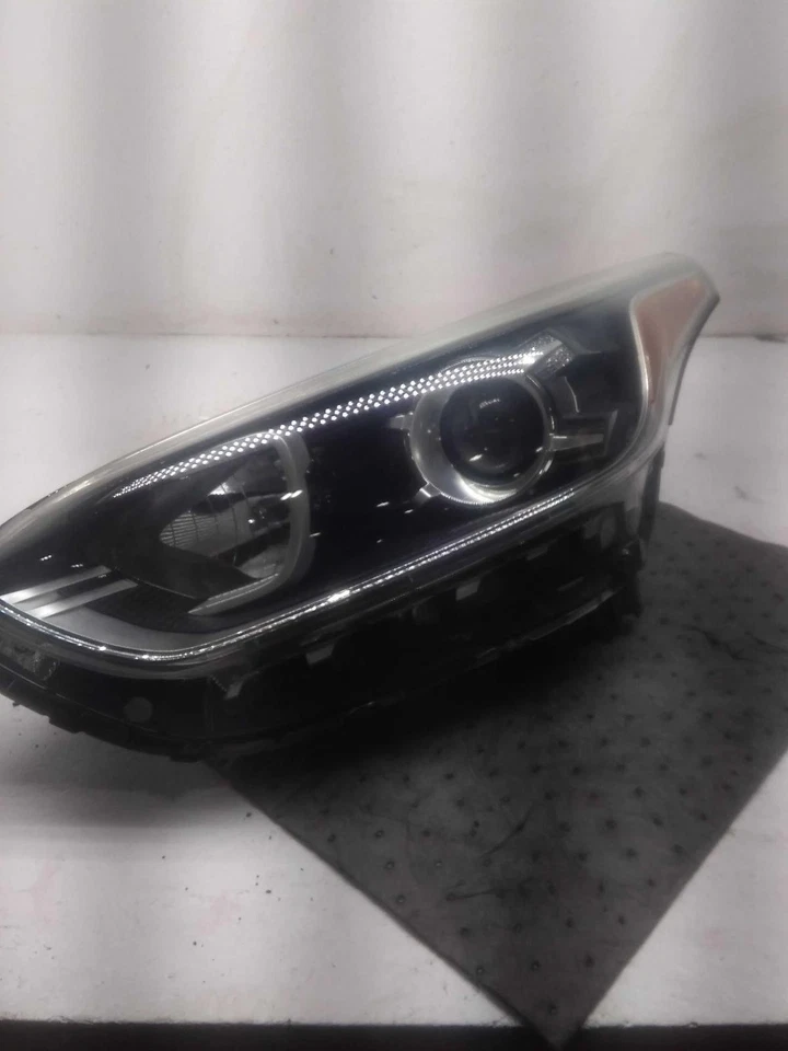 Used Left Headlight Assembly fits: 2021 Kia Forte Sedan halogen projector w/o LE - Изображение 2 из 4