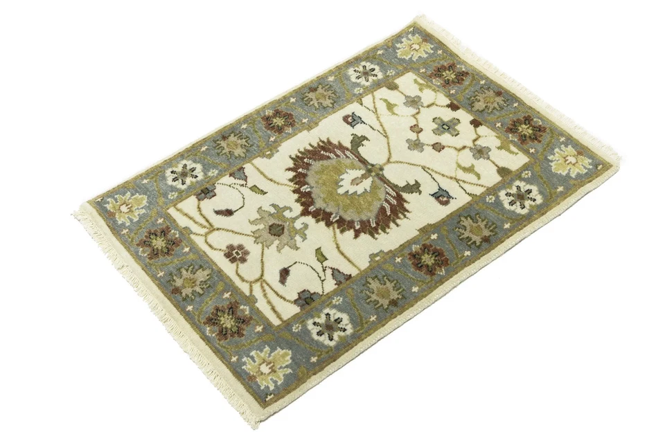 Hand-Knotted Cream Floral Design Oushak Chobi Rug Small Oriental Carpet 2X3 ft - Image 3 of 4