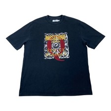 Vintage Moschino Jeans 90s T Camicia L Epoque Barocco Stampa Grafica Raro 1990s