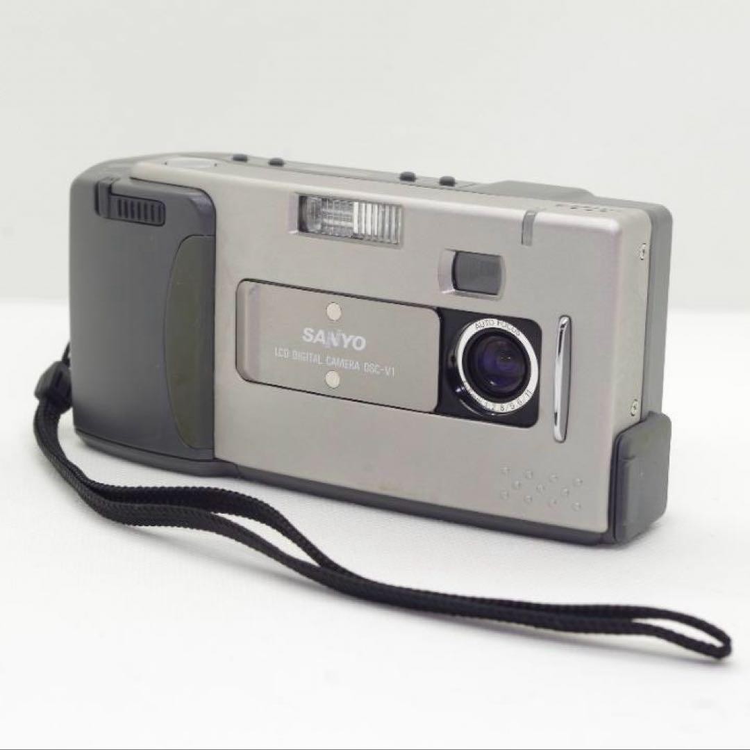 動作品 平成レトロ Y2K CCD SANYO DSC-SX550 S 元箱付き 動作品 平成レトロ Y2K CCD SANYO DSC-SX550 S 元箱付き - メルカリ