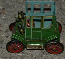 Modern Toys Lever Action Tin Toy Car w/ Box Classic Made in Japan 