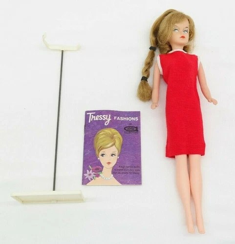Vintage Tressy Doll American Character 1963 w/ Dress Booklet & Stand  JE