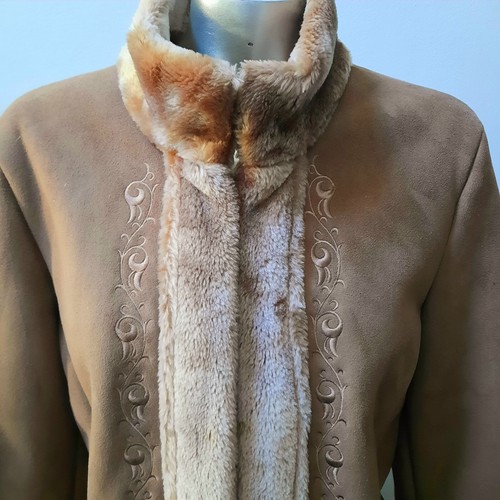 VTG PENNY LANE EMBROIDERED TRIM & FAUX FUR LINED FAUX SUEDE COAT WARM LONG sz L - Picture 3 of 9