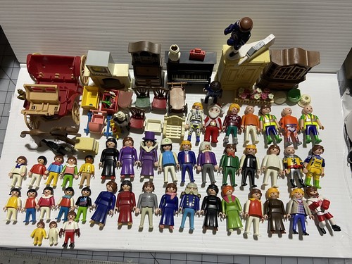 Playmobil Victorian House Mansion - Furniture Figures Cars Animals Lot of 72 - Picture 2 of 10