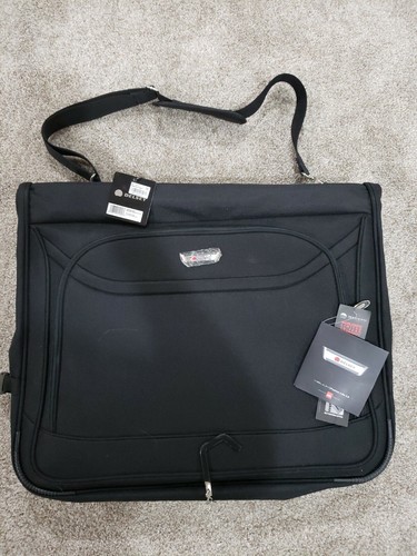 Delsey Helium Fusion, 2.0 44.5" Black Carry On Shoulder Garment Bag - 第 1/1 張圖片