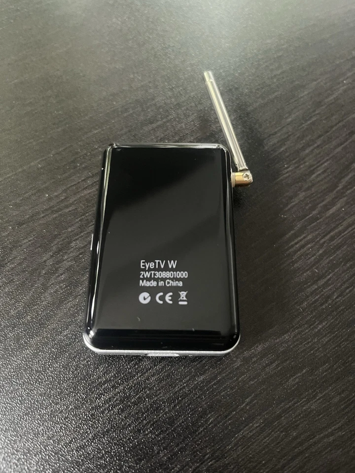 Elgato EyeTV W - digital TV tuner - 802.11b/g - Wireless - Use For Camping / Car - Image 2 of 4