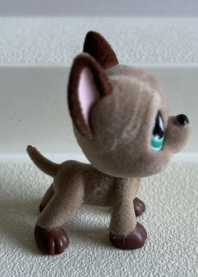 Littlest Pet Shop Lps #636 Brown Fuzzy Flocked Great Dane Dog Diamond Teal Eyes - Image 3 of 4