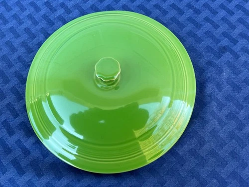 Replacement Fiesta 70 oz Casserole Lid Only In retired Shamrock Green. New.