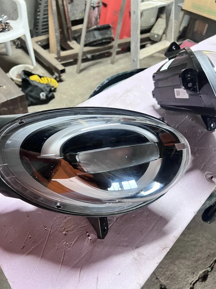 Conjunto de faros antiniebla Fiat 500x Mopar 68438799AA/68439771AA 2016-22 como nuevo Foto 2 de 4