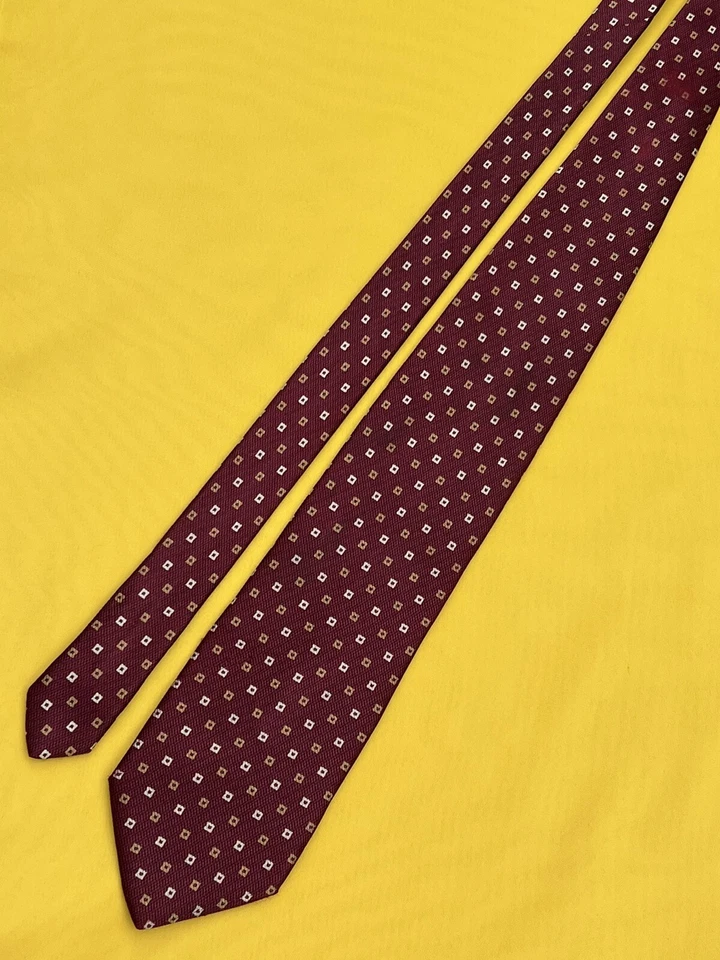 Auténtica corbata CERRUTI 1881 FORMAS diseño a cuadros con agujeros en granate 100 % seda Foto 4 de 4