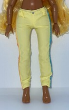 Rainbow High Winter Break Sunny Madison Doll Outfit Yellow Ski Pants NEW Clothes