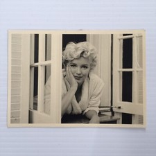 Vintage Marilyn Monroe Original Postcard Window Scenery