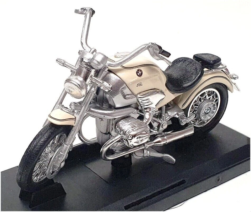 BMW R 1200 C JAMES BOND 007 "TOMORROW NEVER DIES" 1:18 MOTORMAX 79845-1A - Image 3 of 4