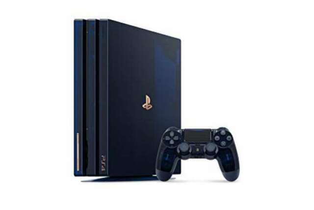 Playstation 4 Pro 2TB 500 Million Azul + Azul Camera, Caixa - CeX (PT): -  Buy, Sell, Donate