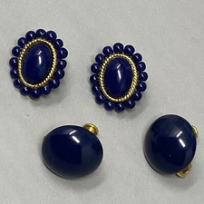Napier Earrings Clip On Blue Acrylic Button Acrylic Unsigned Lot of 2 Retro Vtg