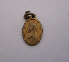 ALTE RELIGIÖSE MEDAILLE VERGOLDET JUNGFRAU MIT SCHLEIER 17mm 1,14gr