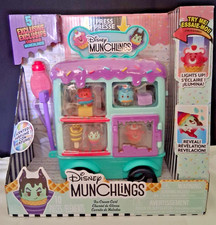 Disney Munchlings Light UP Ice Cream Cart 5 Exclusive Munchlings 10 Piece Set