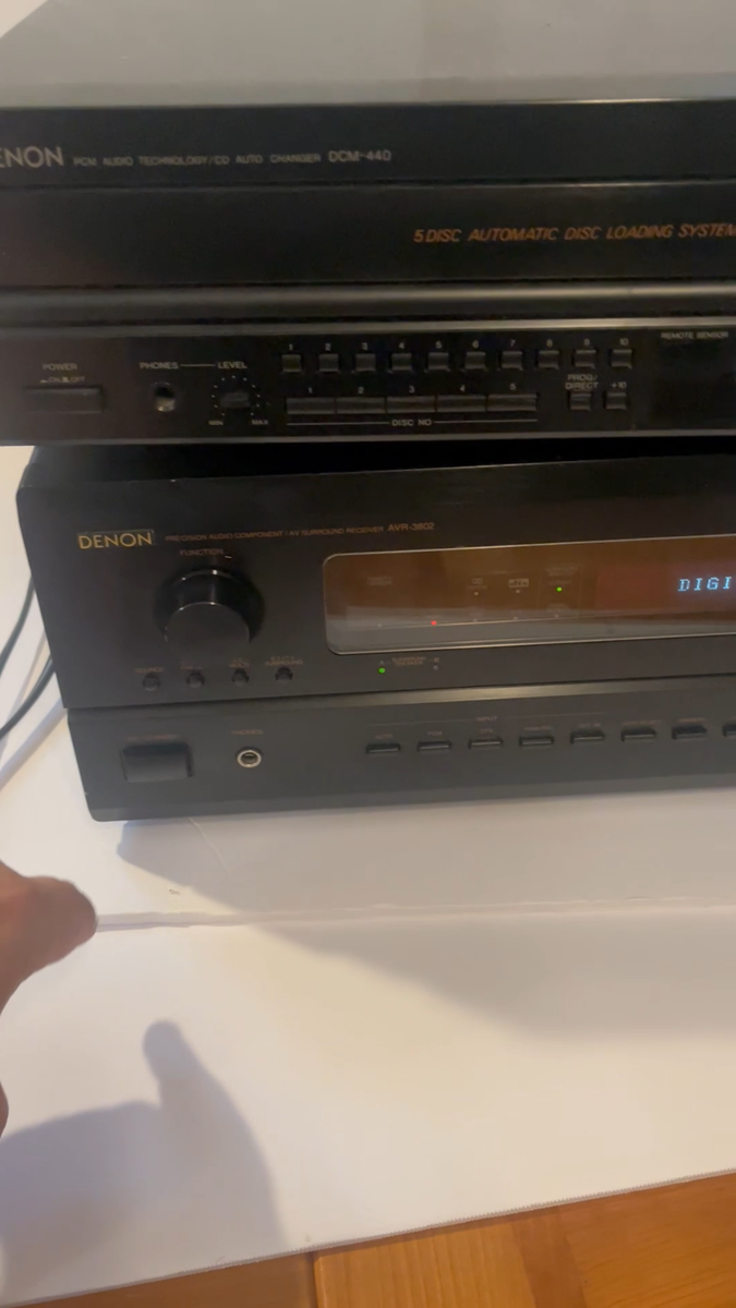 DENON AVR-3802 Surround Sound Receiver 7.1 Channel 110 Watt