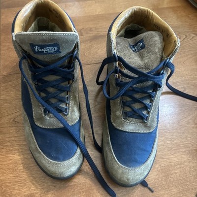 Vasquez Skywalk 7533 hiking boots mens 11 M. Blue And Tan.