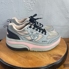 Gravity Defyer Athletic Shoes Womens 9.5 Gray Pink VersoShock Comfort Trendy Wal