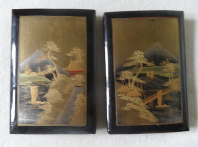 Zwei kleine 6'' x 4'' japanische Lack Zieharmonika Typ Postkartenalben. Mount Fuji.