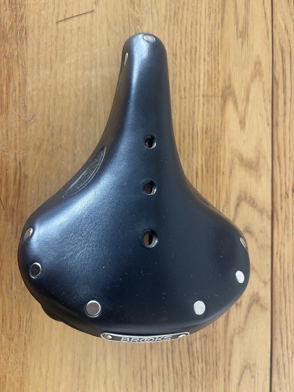 Brooks Women’s Leather Flyer S Saddle Black