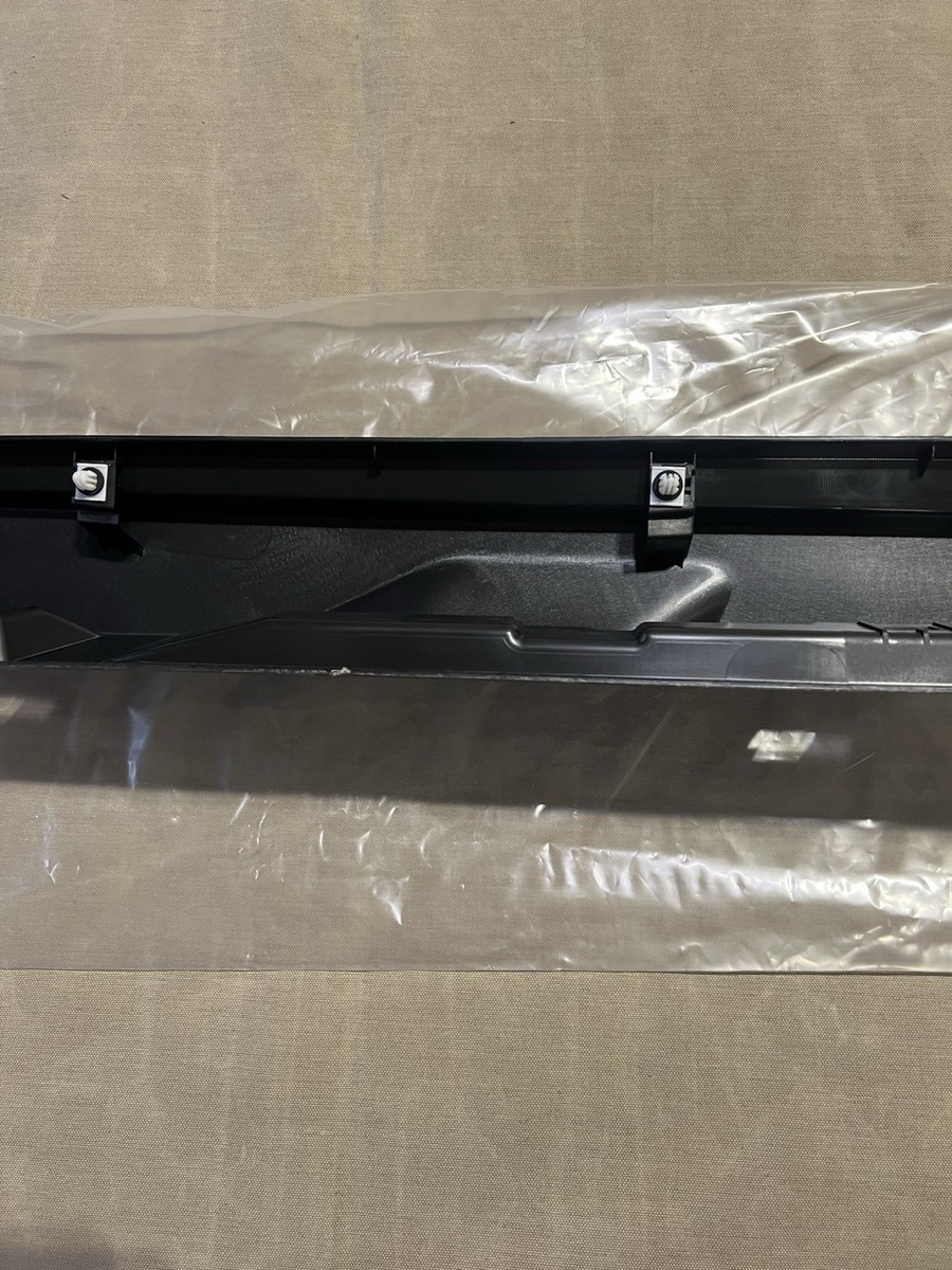 2020-2025 Subaru Outback Driver Side LH Rocker Molding 91112AN03A