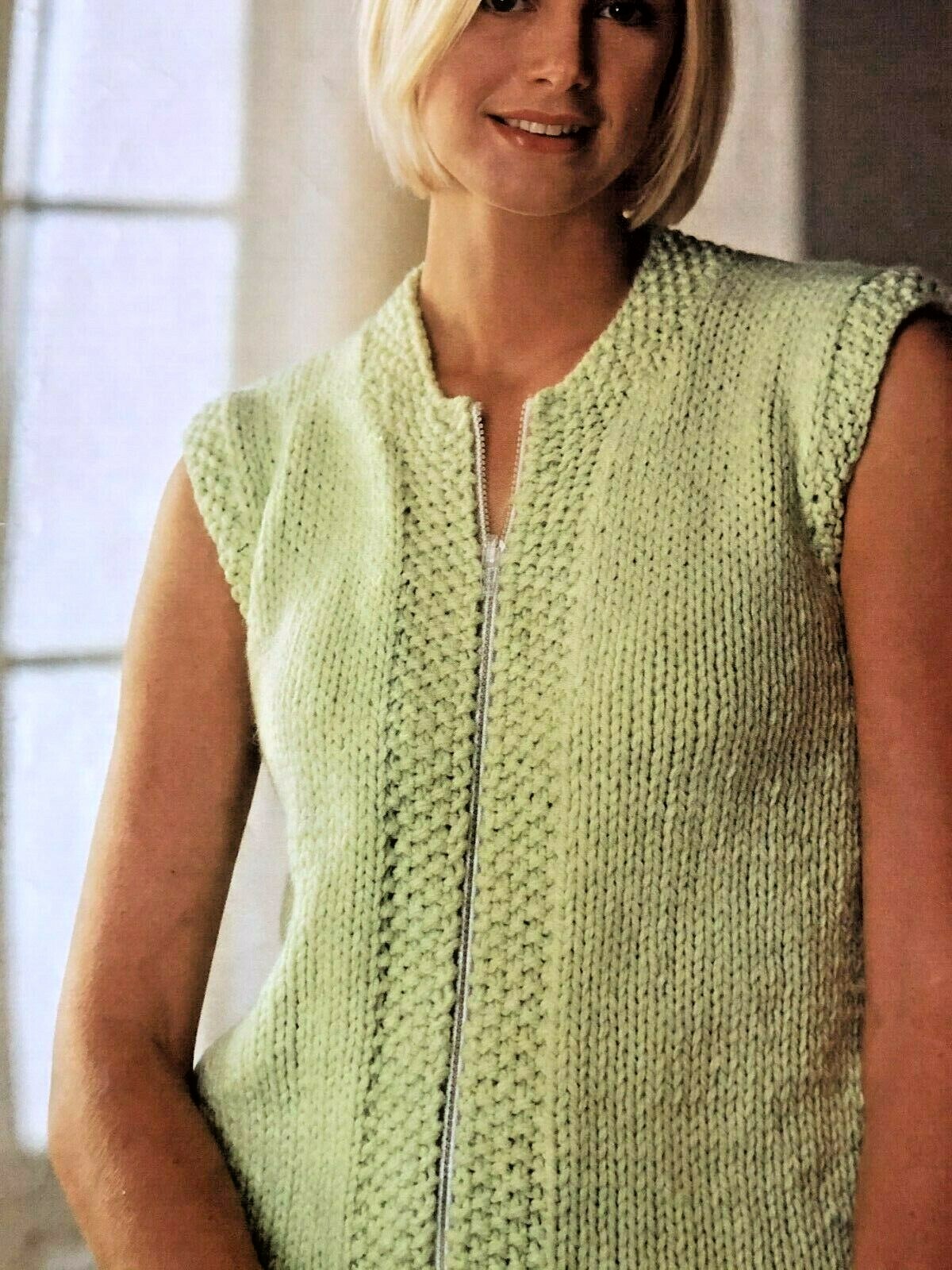 WOMEN'S CHUNKY EASY KNIT GILET 