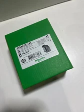 Schneider XPSAK361144 Preventa Module for Emergency Stop 110V AC / 24V DC