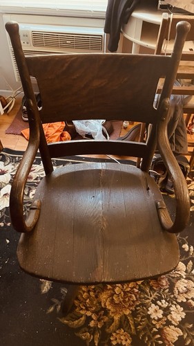 ANTIQUE OFFICE CHAIR