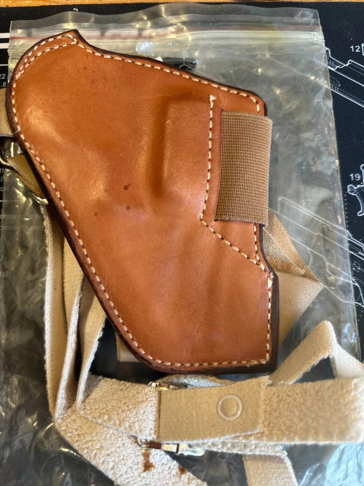 Safariland Brown Leather Holster and Harness 19 for S&W Med Fram Revolver Others - Image 4 of 4