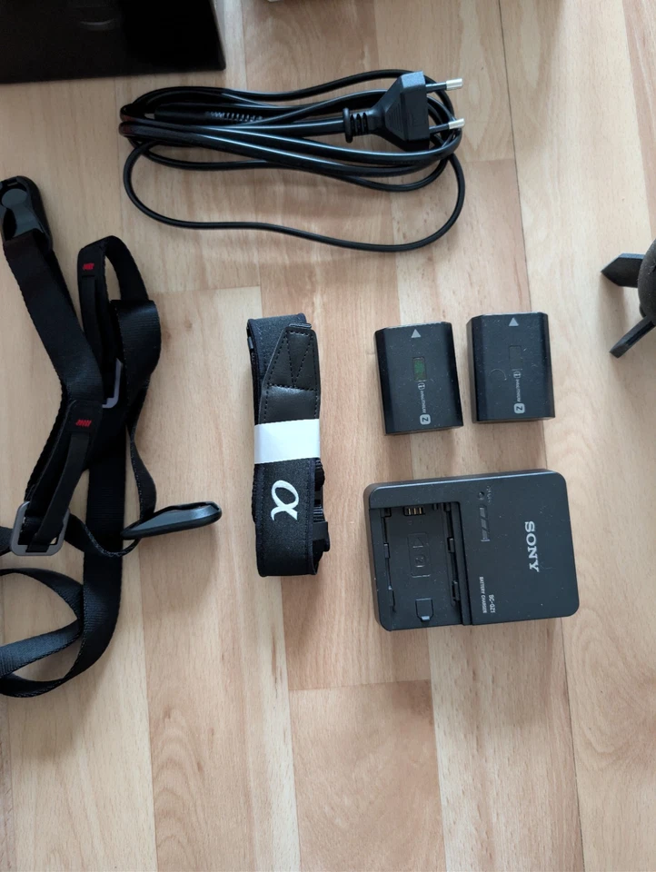 Sony A6700 Mirrorless Kamera Body ILCE-6700 - Bild 2 von 4