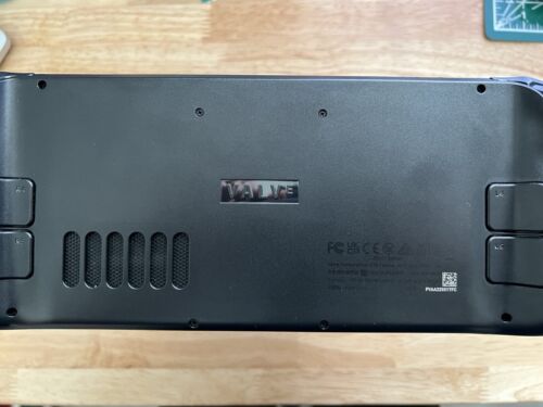 Valve Steam Deck 512GB Handheld Console - Picture 4 of 6