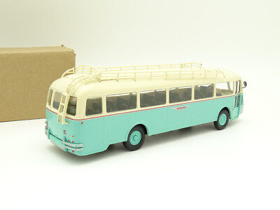 Altaya Ixo Presse 1/43 - Bus Car Autocar Chausson APH Nez de cochon