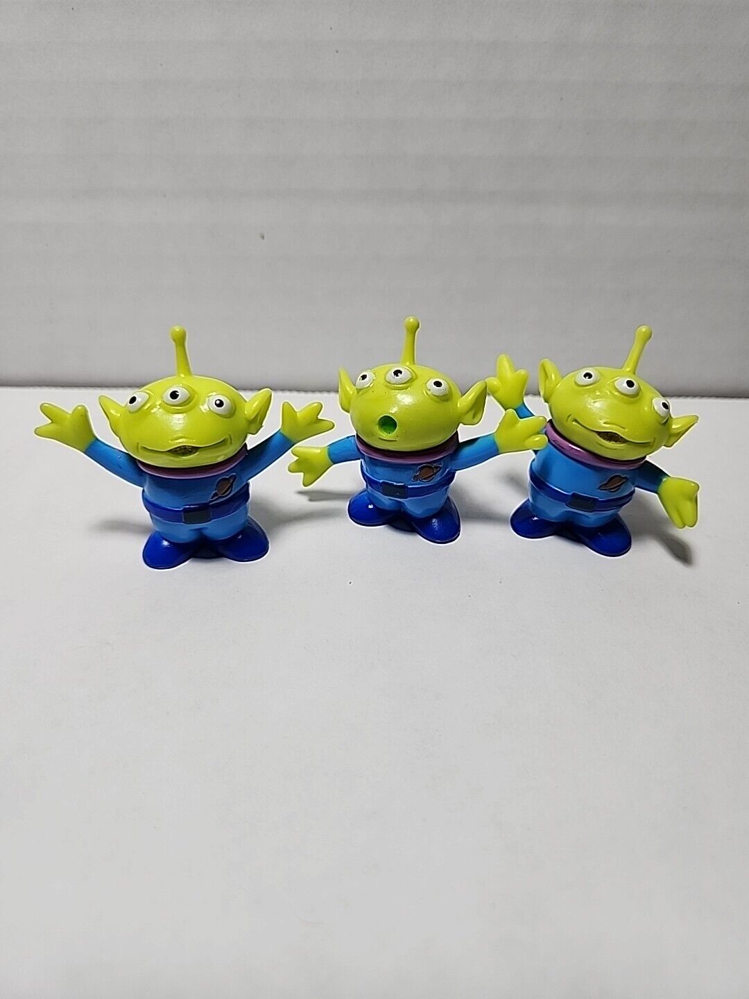 Toy Story Claw Machine Aliens Toy Figures Set Of 3 Disney Pixar 1.75" Preowned 