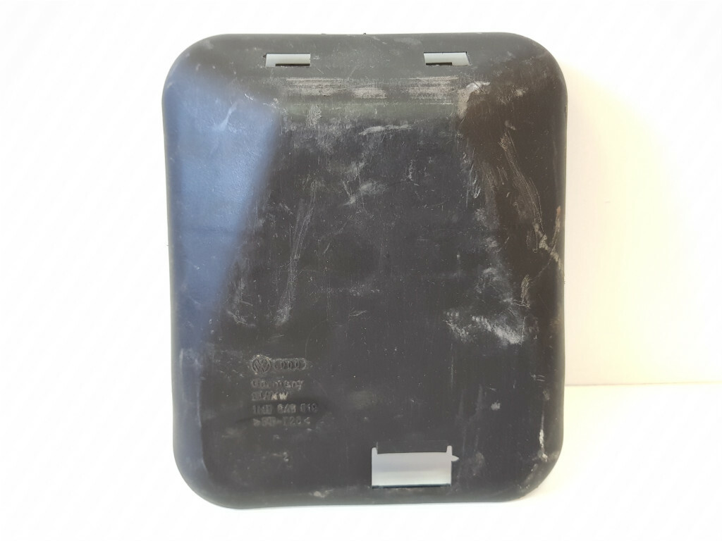 Volkswagen Vento 1994 Tail Light Part 1H5945519 GUST13269