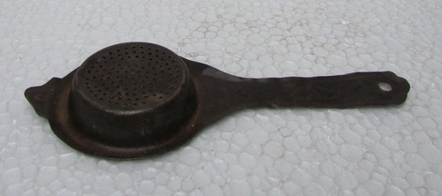 Vintage Old Collectible Iron Handcrafted Tea and Coffee Filter Strainer - Picture 8 of 9