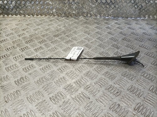 Vauxhall (Opel) Mokka 2004-2009 Antenne mit Basis - Bild 3 von 6