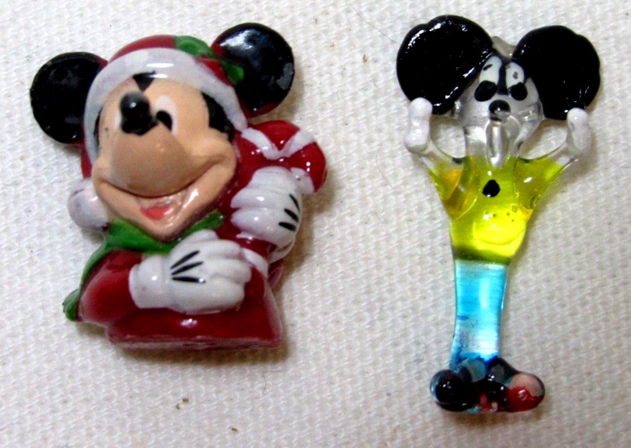 Vtg Disney Hand Blown Glass Art Mickey Mouse Figurine 1 Plastic