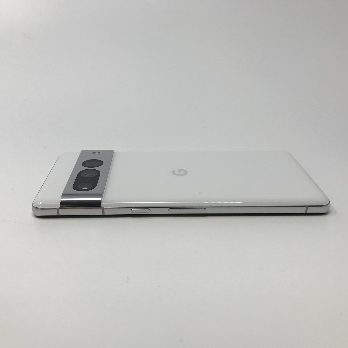 Google Pixel 7 Pro 128GB Snow Unlocked Excellent Condition