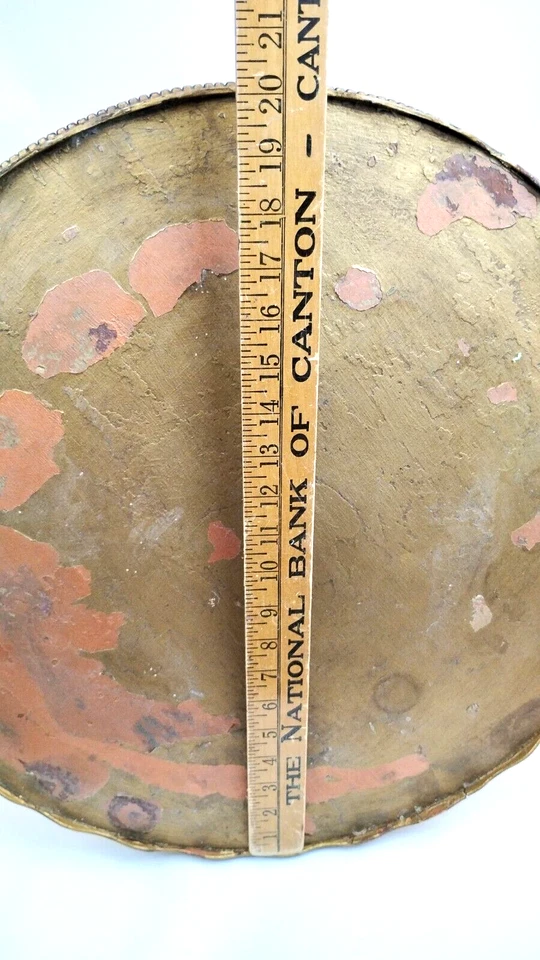 Carved Gold Tripod Pedestal Pie Crust Wine Side Table Gilt 27"T 20"Dia Plant - Image 3 of 4