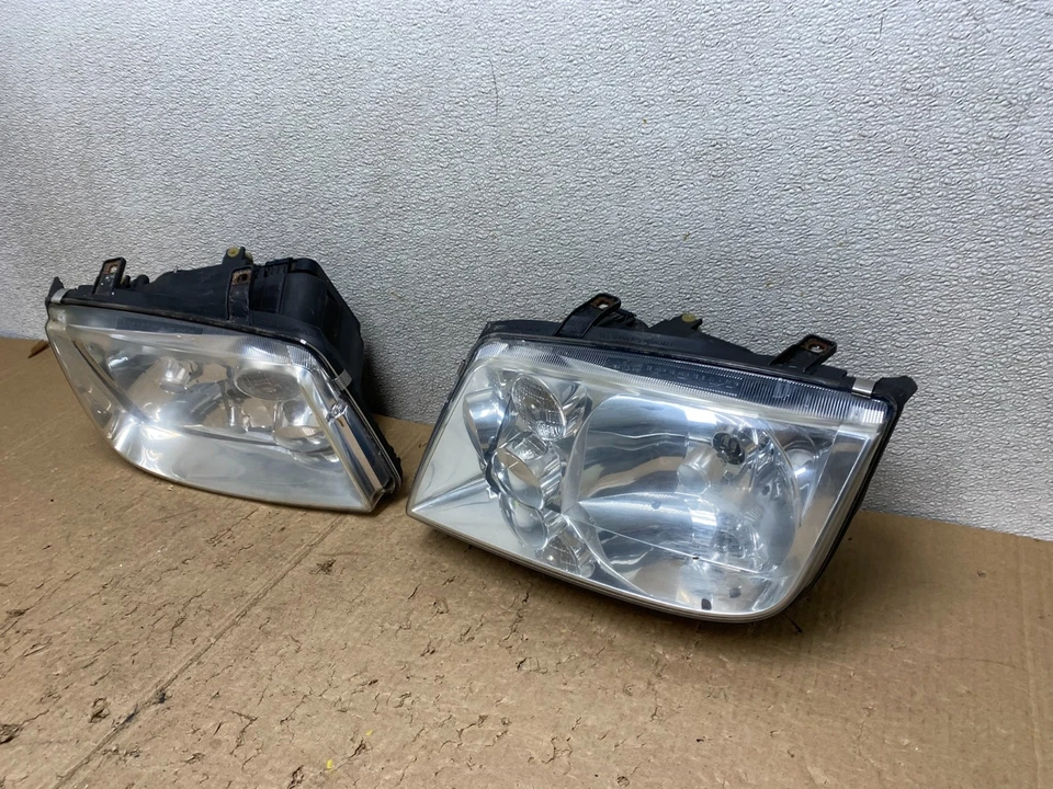 Оригинальные левые + правые фары 2002–2004 Volkswagen Jetta V3824 DW - Изображение 2 из 4