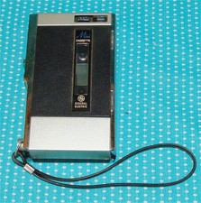 Vtg GE General Electric Mini Cassette Tape Recorder M8700 For Parts or Repair