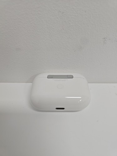 Apple AirPods Pro mit MagSafe Ladecase – Mit OVP – Gebrauchsspuren #1823 - Zdjęcie 5 z 6